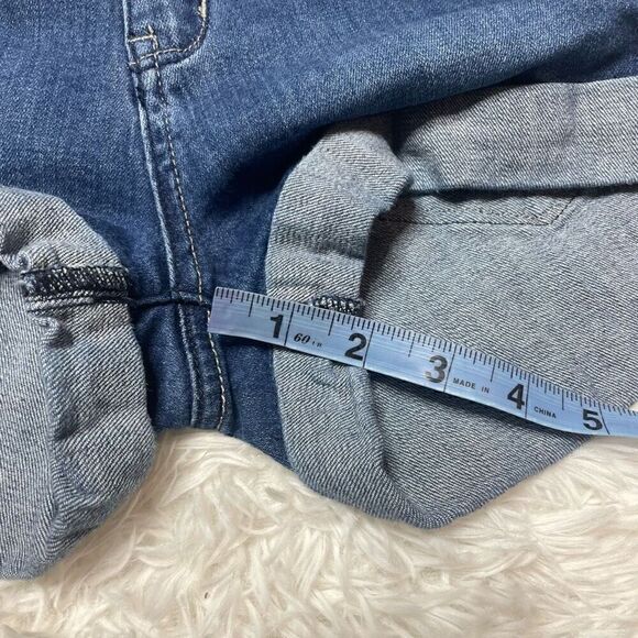 William Rast Jeans Shorts 2" Inseam Blue Denim Short Womens Size 27 - Picture 10 of 12